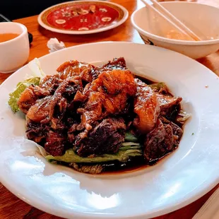 Beef Tendon Noodles
