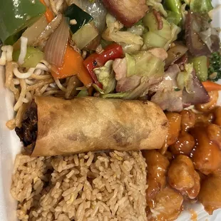 Sweet &amp; Sour Chicken Lunch Special