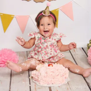 One Year Smash Cake Session