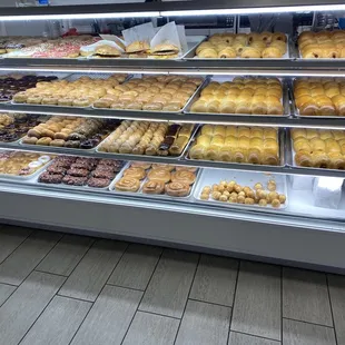 Lee&apos;s Donut Selection! Yummmm