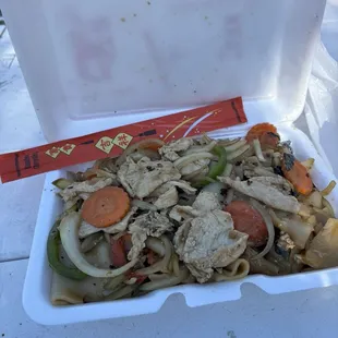 drunken noodle with chicken