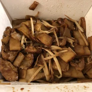 Beef Chow Fun with Bean Sprouts.