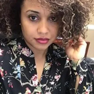 Jasmine E.
