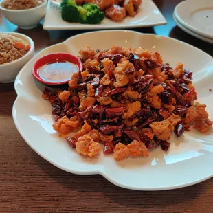 Spicy diced chicken