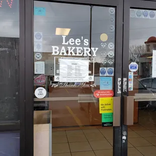 Lee&apos;s Bakery