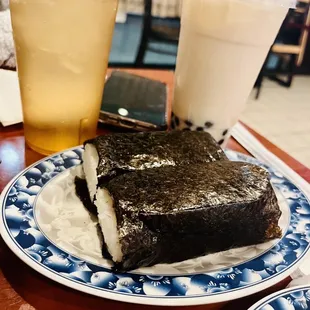 Spam musubi &amp;Almond Milk Tea