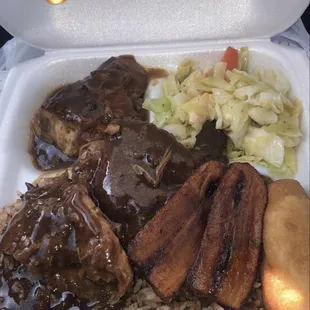 Get a Jerk Chicken Lunch Special with extra gravy Lunch specials cost $13.50 startsa 11-2pm MON-Friday