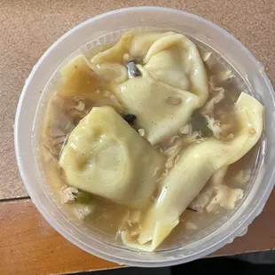 Wonton hot and sour Soup