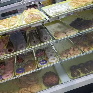 a display case of doughnuts