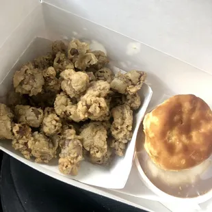 food, chicken wings, chicken, bbq wings, fried chicken, fried chicken wings, poultry, bbq chicken, chicken wings and fried chicken