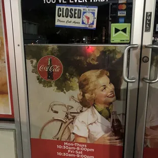 Pulled up at 6:45pm, took my money online, but they're closed??!!!