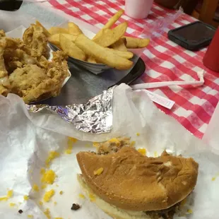 Hope ur hungry if you go for the 1/2 pounder combo