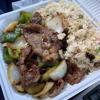 7. Pepper Steaks Luncheon Combination Plate