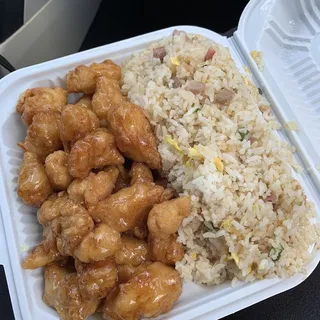 8. Lemon Chicken Luncheon Combination Plate