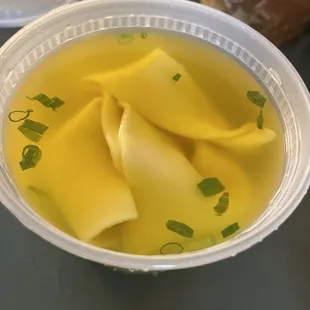 Wonton soup