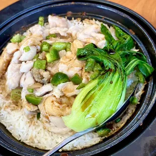 Clay pot rice - chicken with salted fish