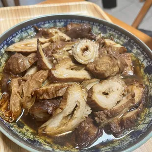 Braised intestines