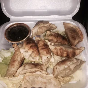 Pan seared dumplings 4.95!