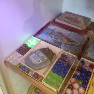 Uranium marbles