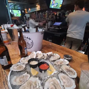 Local oysters at Lee's for the Ravens. #wildcard