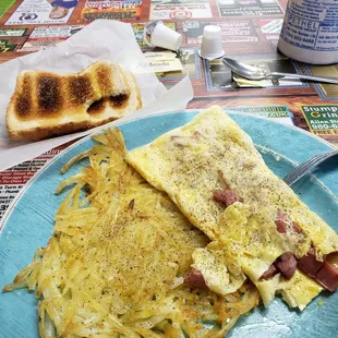 Ham and cheese omelet