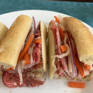 no cilantro, skimpy with veggies