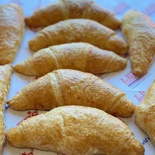 Freshly baked croissants !