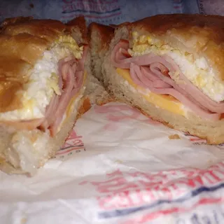 Honey Ham, Egg & Cheese Breakfast Sandwich
