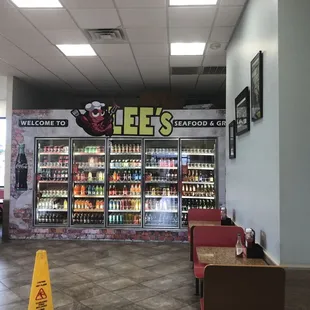 Drink cooler &amp; dining area