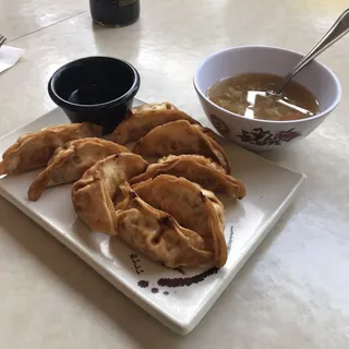 Gyoza
