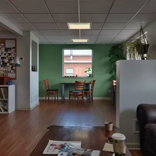 The accent wall...so pretty!