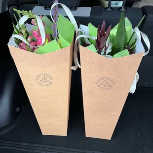Cute packaging for bouquets!