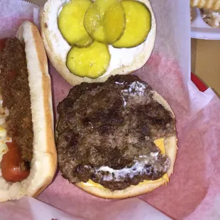 Cheeseburger - bland and mushy!