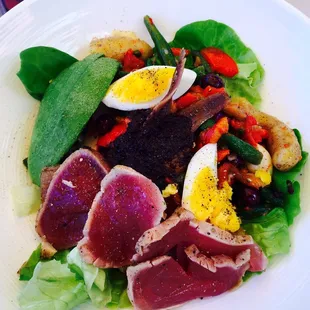 My friend's fav. Niçoise salad with seared ahi tuna. She said it's better here than anywhere in France! It was delish!