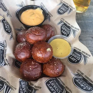 Pretzel Bites