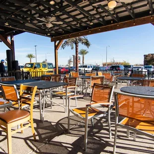 Outdoor dining option