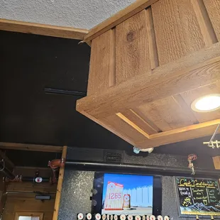 Can you find the left hand? Just sayin