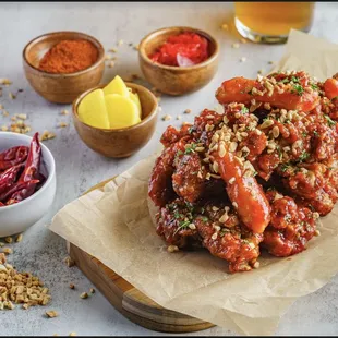 chicken wings, bbq chicken, chicken, fried chicken wings, chicken wings and fried chicken, food, bbq wings, fried chicken, poultry