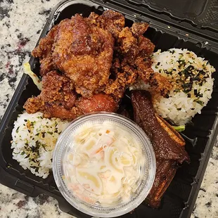 Robust Garlic Chicken/Kalbi Beef short ribs