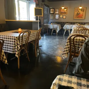 waffles, interior