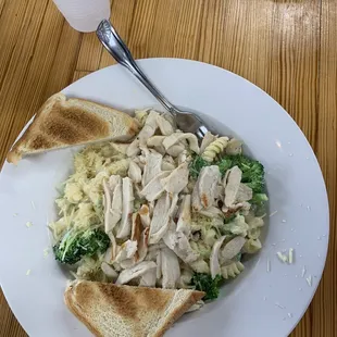 Chicken alfredo