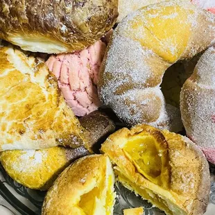 Pan dulce and...