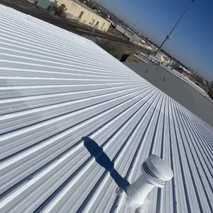 a fire hydrant on the roof of a building