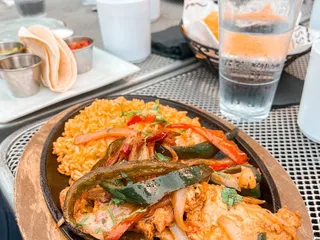 Mission - Dupont Circle