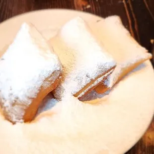 Traditional beignet