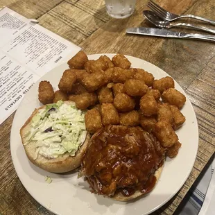 Pulled Pork Sandwich