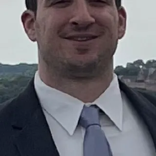 Dan M.