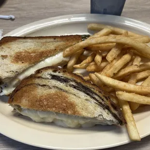 Turkey melt with fries