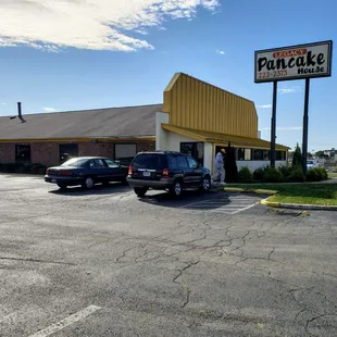Storefront for Legacy Pancake House