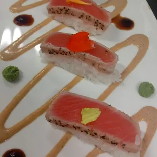 Seared ahi tuna
